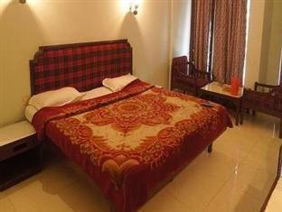 موسوري Hotel Charlene المظهر الخارجي الصورة